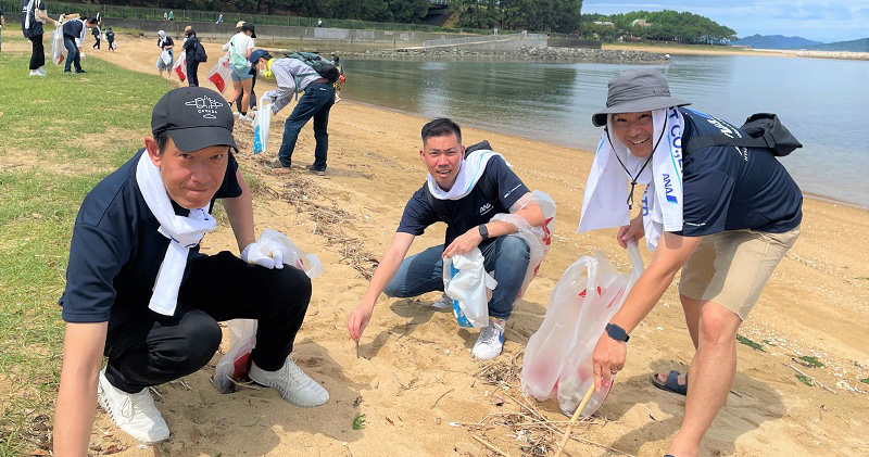 海岸清掃活動への参加｜社会